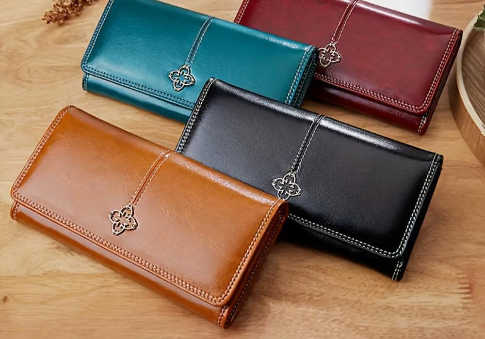 Noemie™ | Stylish Bifold Wallet
