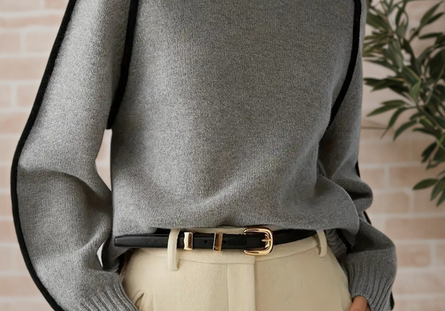 Donna | Elegant High-Neck Jumper