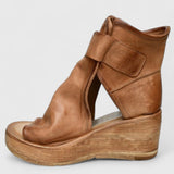 Karline | Classic Wedge Sandals