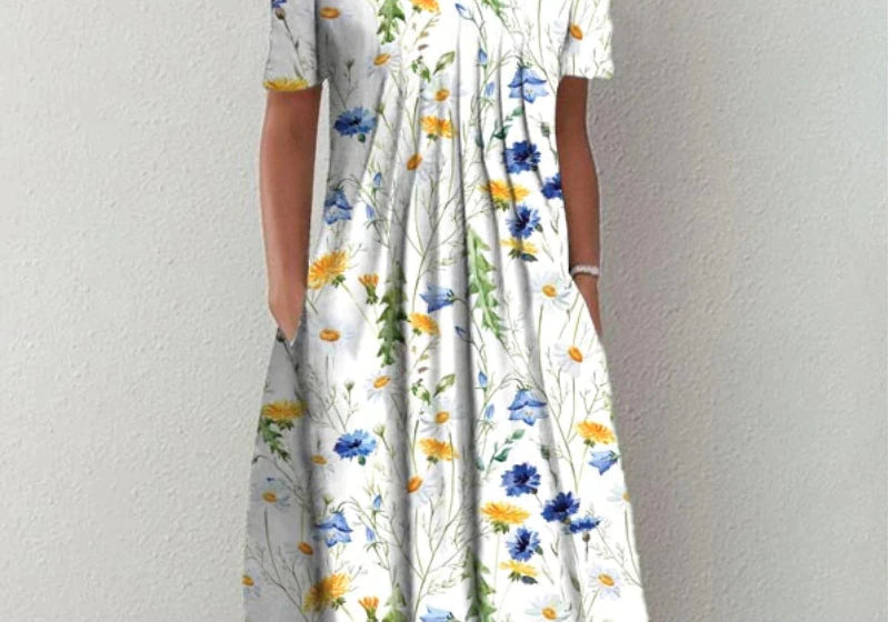 Hailey | Relaxed Elegant Floral Dress with Pockets