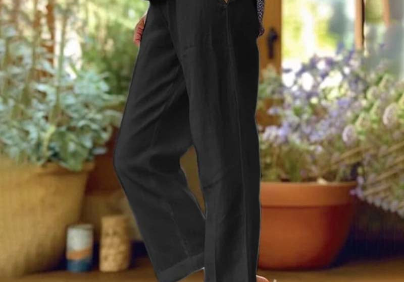 Vayla | Classic Relaxed Trousers