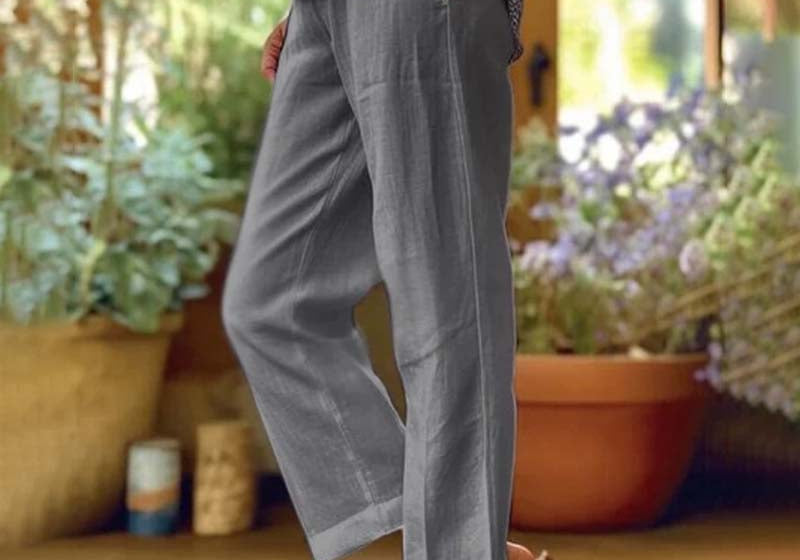 Vayla | Classic Relaxed Trousers
