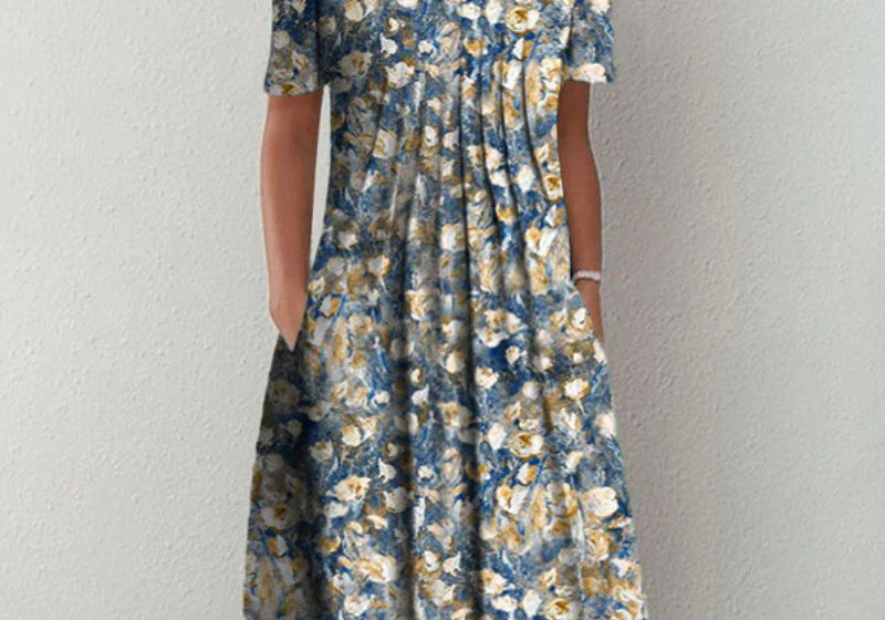 Hailey | Relaxed Elegant Floral Dress with Pockets