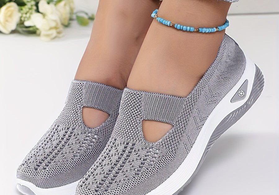 Easy Slip-On Trainers with Stable Comfort