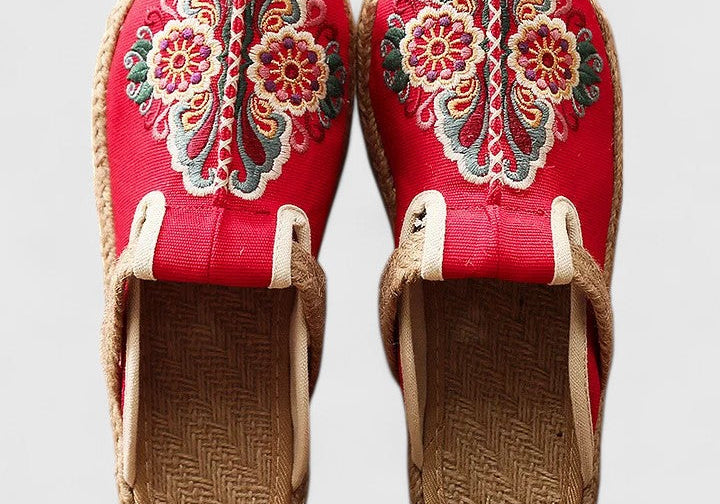 Clarize | Flat Sandals Embroidered