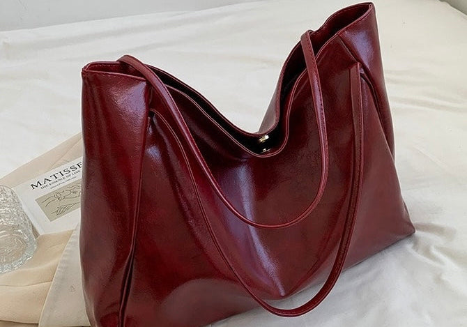 Patricia™ | Shimmering Leather Bag