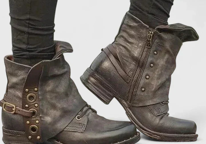Mayzheen | Orthopaedic Boots