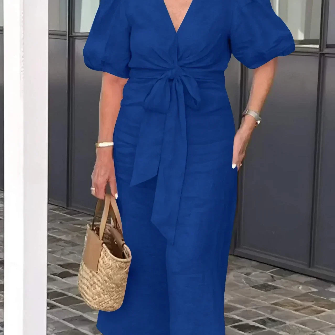 Lynora | Elegant V-Neck Midi Dress