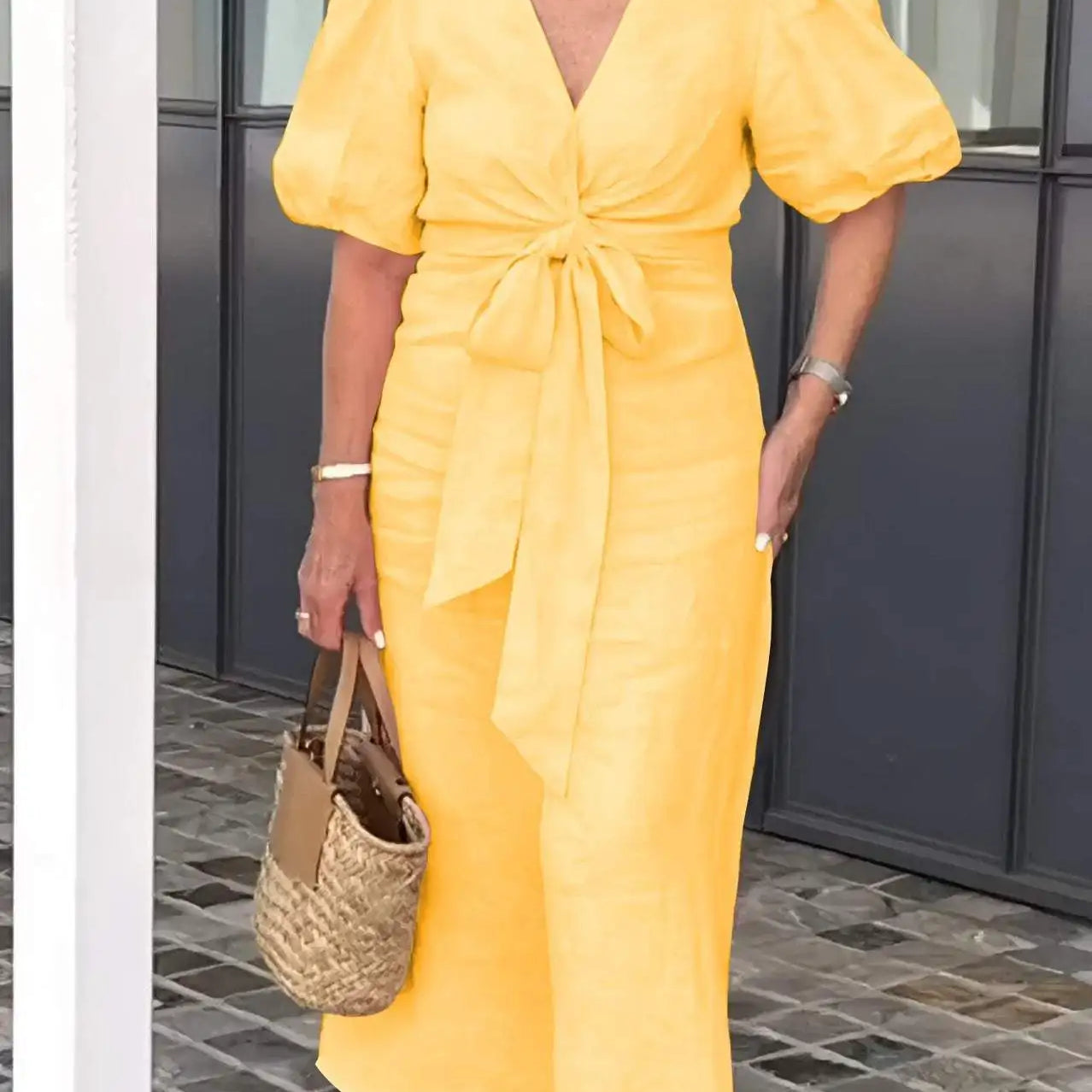 Lynora | Elegant V-Neck Midi Dress