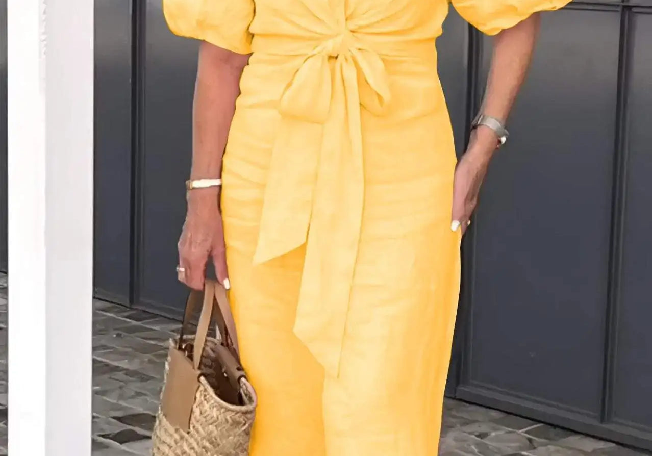 Lynora | Elegant V-Neck Midi Dress