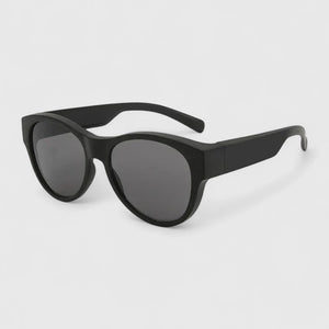 Polarised Black