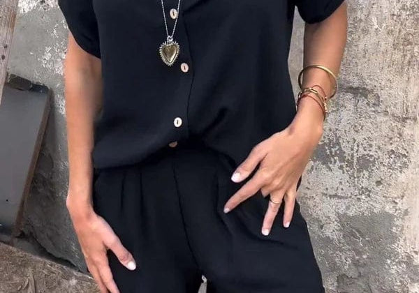 Melda | Lightweight Buttoned Set