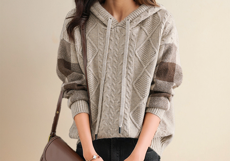 Emily | Cable-Knit Hooded Jumper