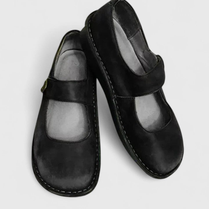 Lisa - Chic Comfortable Shoes